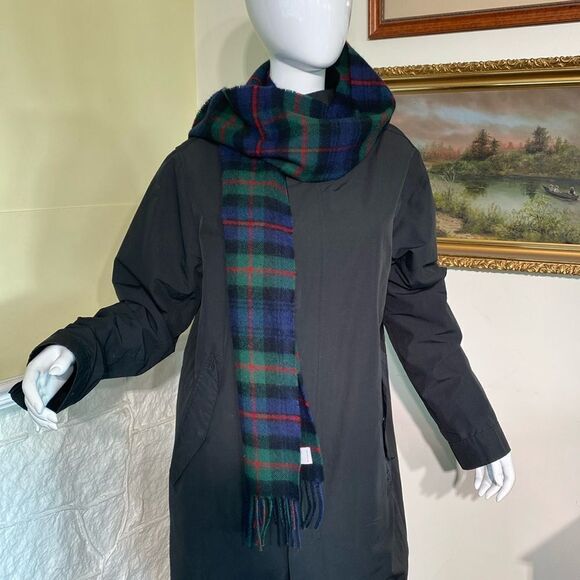 Lochcarron 100% Lambswool Made In Scotland Tartan Scarf - Unisex - Picture 3 of 8